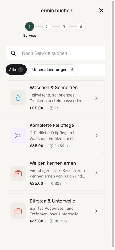 Echte mobile Planbar-Buchung des fiktiven Hundesalons Pfotenzeit mit vier Hundepflege-Leistungen, Preisen und Dauer.